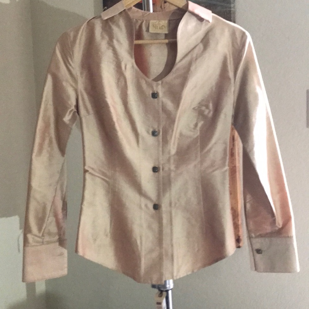 Very elegant 100% Silk made in USA